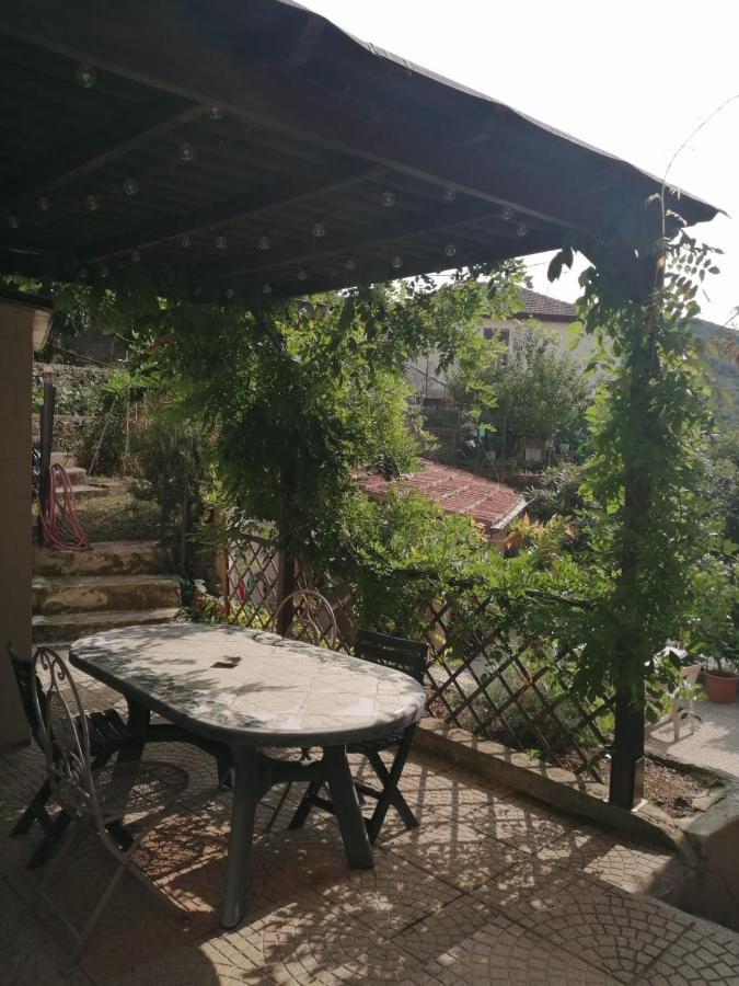 Appartamento Ca' Sandra Vado Ligure Esterno foto
